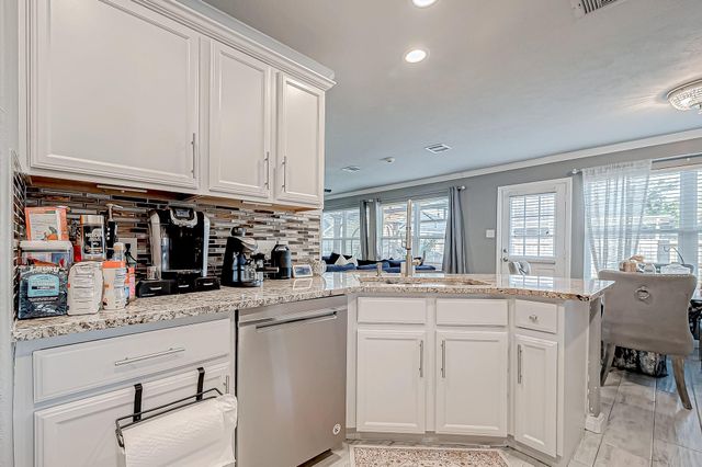 17923 Cypress Side Drive, Cypress, TX 77433