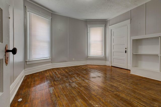 148 W Lexington Avenue, Winchester, KY 40391