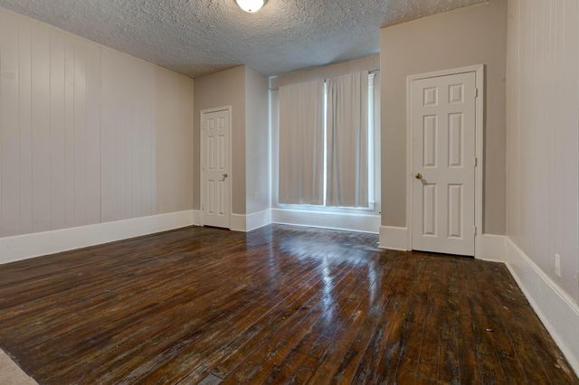 148 W Lexington Avenue, Winchester, KY 40391