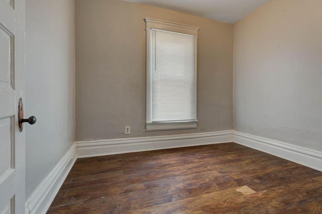 148 W Lexington Avenue, Winchester, KY 40391