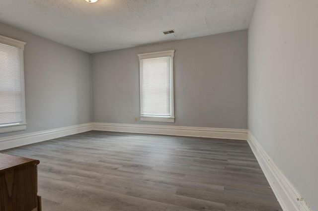 148 W Lexington Avenue, Winchester, KY 40391