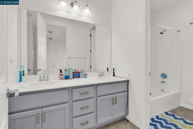 5535 Horizon Pkwy, Dublin, CA 94568