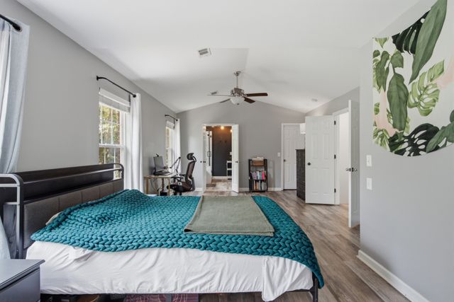 105 Holt Br, Nashville, TN 37211