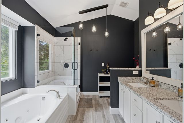 105 Holt Br, Nashville, TN 37211