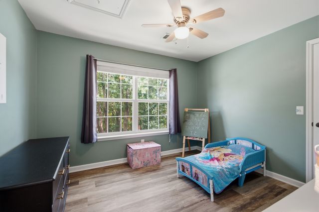 105 Holt Br, Nashville, TN 37211