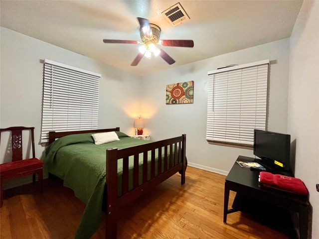 3025 Chimira Lane, Houston, TX 77051