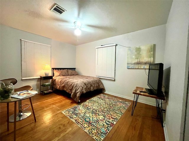 3025 Chimira Lane, Houston, TX 77051