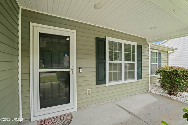 464 Ridgeland Lakes Drive, Ridgeland, SC 29936