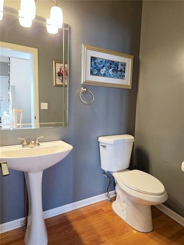 15880 S Bradley Drive, Olathe, KS 66062