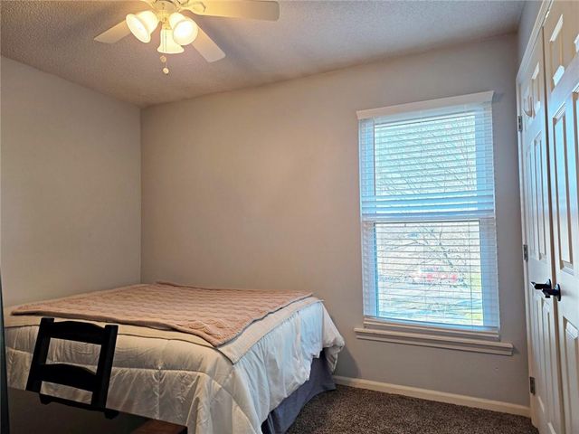 15880 S Bradley Drive, Olathe, KS 66062