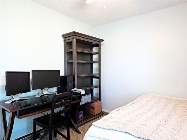 15880 S Bradley Drive, Olathe, KS 66062