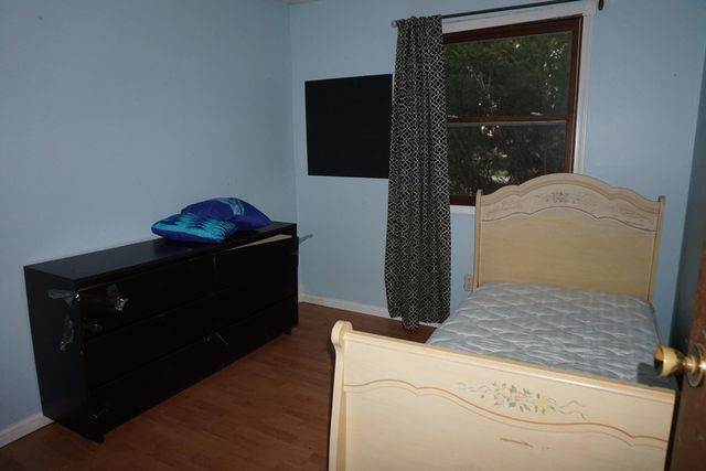 504 Robyn Road, Valparaiso, IN 46385