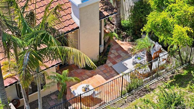 4022 Caminito Meliado, San Diego, CA 92122