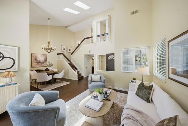 4022 Caminito Meliado, San Diego, CA 92122