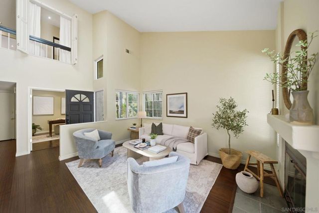 4022 Caminito Meliado, San Diego, CA 92122