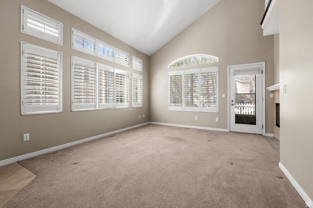 132 W 200 N, Centerville, UT 84014