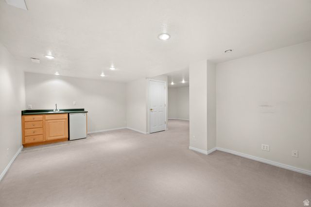 132 W 200 N, Centerville, UT 84014