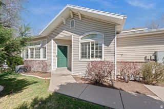 132 W 200 N, Centerville, UT 84014