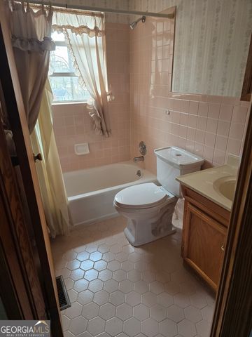 601 Walnut Place SW, Marietta, GA 30060