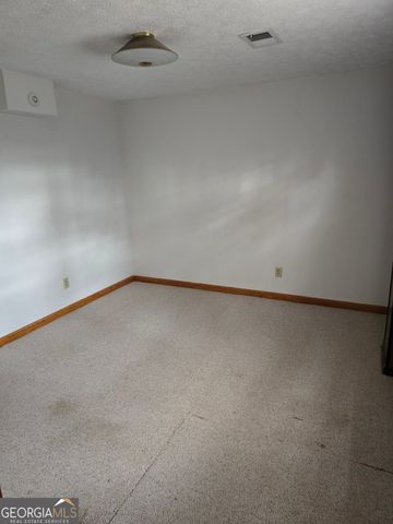 601 Walnut Place SW, Marietta, GA 30060