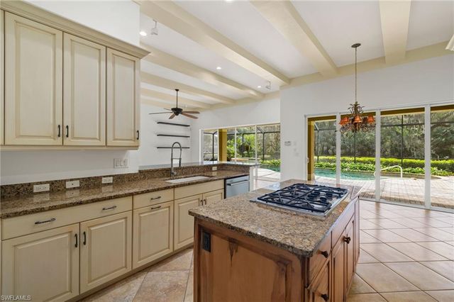 13010 River Bluff CT, Fort Myers, FL 33905