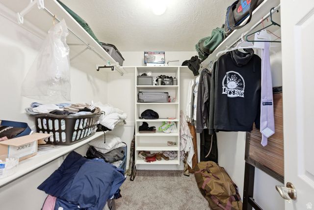 398 S MAIN ST, Kaysville, UT 84037