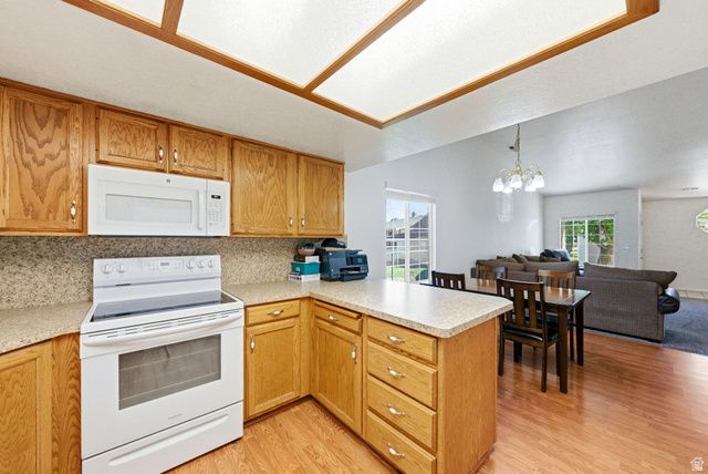 398 S MAIN ST, Kaysville, UT 84037