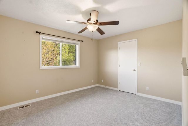 4217 S Bowdish Rd, Spokane Valley, WA 99206