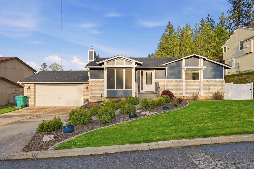 4217 S Bowdish Rd, Spokane Valley, WA 99206