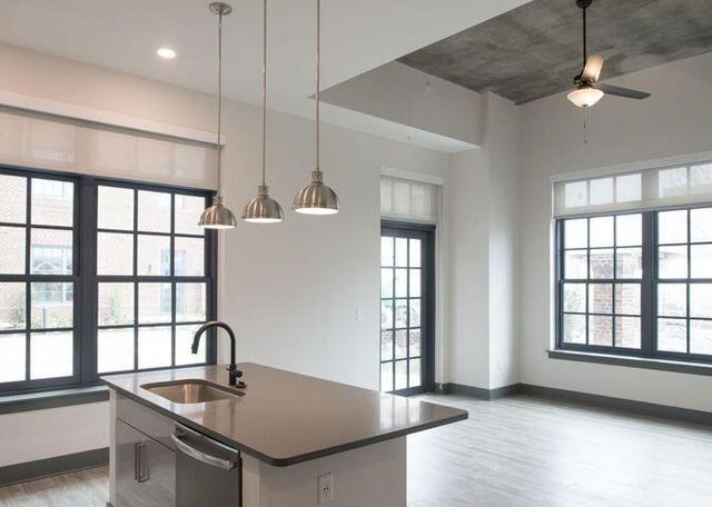 128 Columbus Street 2b, Charleston, SC 29403