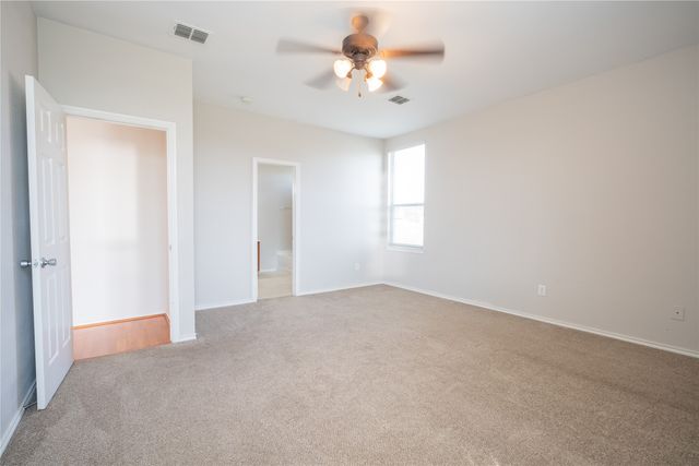 524 Zachum Drive, Arlington, TX 76002