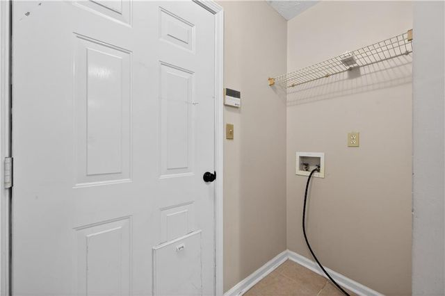 5135 Hillcrest Glenn Drive, Sugar Hill, GA 30518