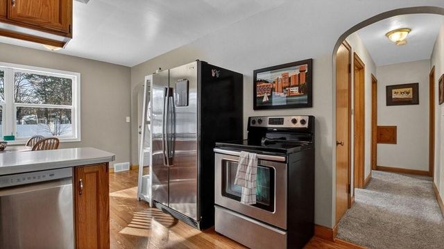 109 W Polk Avenue, Eau Claire, WI 54701