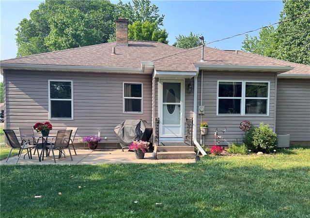 109 W Polk Avenue, Eau Claire, WI 54701