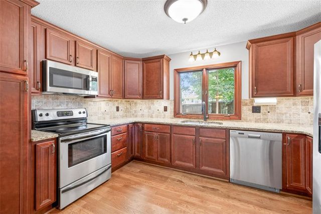 1799 Webb Gin House Road, Snellville, GA 30078
