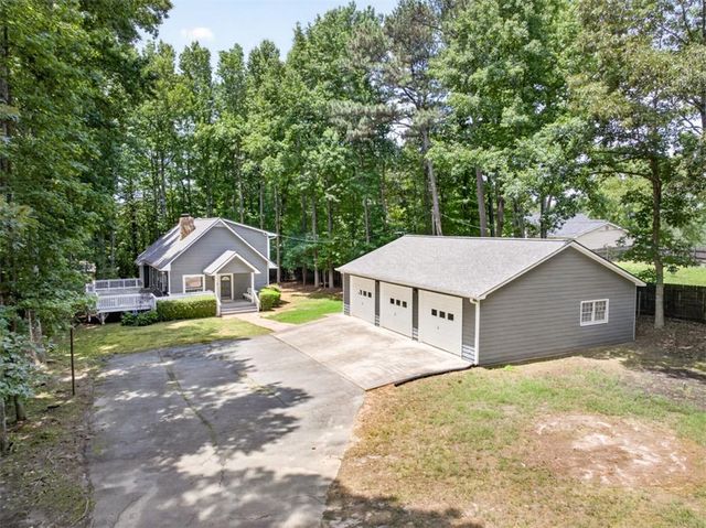 1799 Webb Gin House Road, Snellville, GA 30078