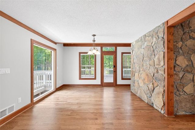 1799 Webb Gin House Road, Snellville, GA 30078
