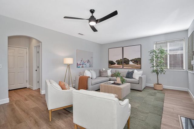 3719 Phillip Island Rd, West Sacramento, CA 95691