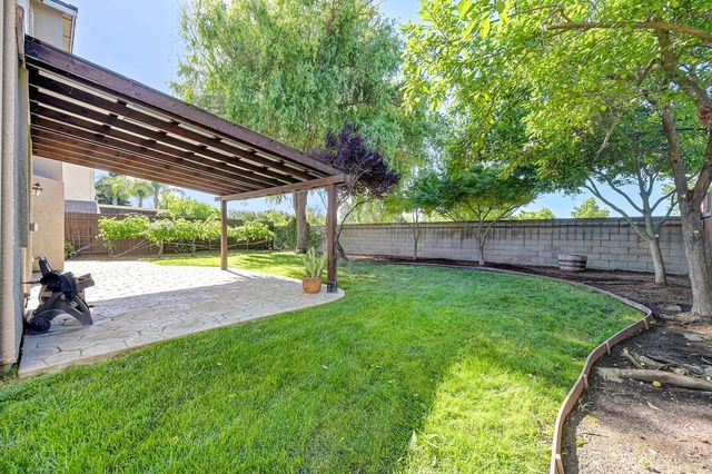 3719 Phillip Island Rd, West Sacramento, CA 95691
