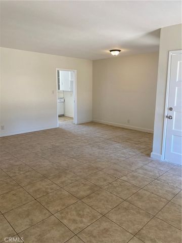 1529 N Van Ness, Santa Ana, CA 92706