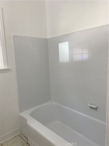 1529 N Van Ness, Santa Ana, CA 92706
