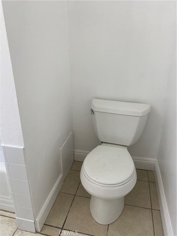 1529 N Van Ness, Santa Ana, CA 92706
