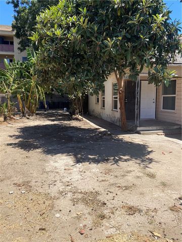 1529 N Van Ness, Santa Ana, CA 92706