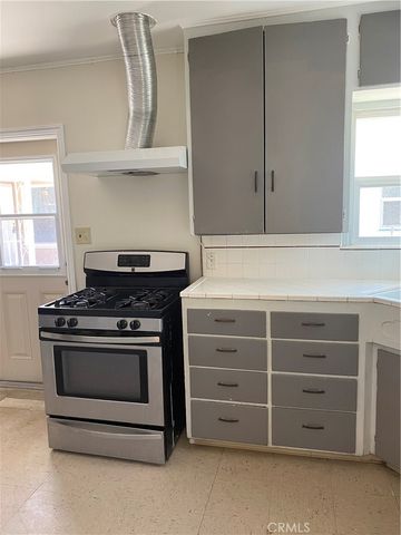 1529 N Van Ness, Santa Ana, CA 92706