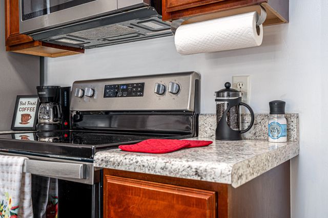 9006 Nathanael Drive, La Vergne, TN 37086