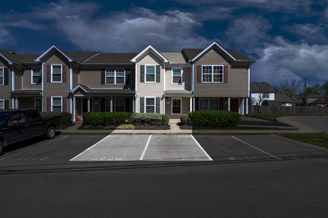 9006 Nathanael Drive, La Vergne, TN 37086