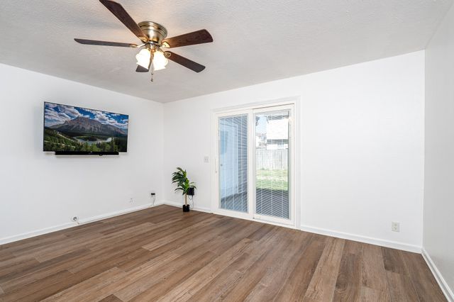 9006 Nathanael Drive, La Vergne, TN 37086