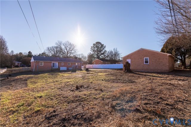 7958 Arnoka Rd, Mechanicsville, VA 23111