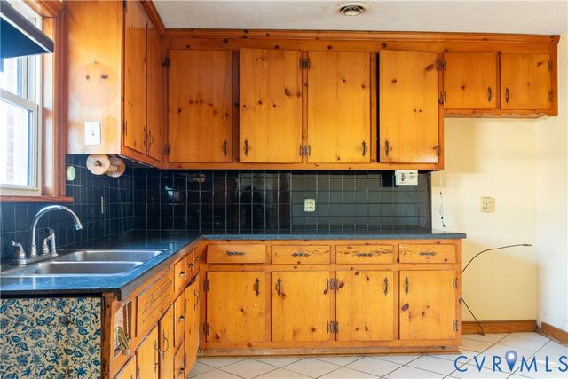 7958 Arnoka Rd, Mechanicsville, VA 23111