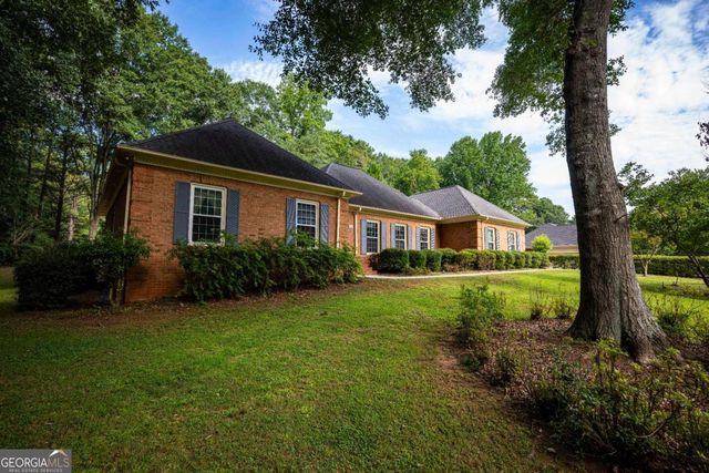 341 Chesterfield Road, Bogart, GA 30622